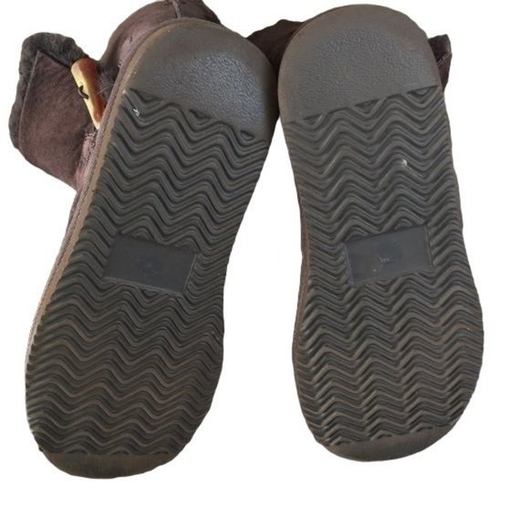 Cozie Steps Chocolate Brown Sheepskin Short Boots 8 - Picture 6 of 9